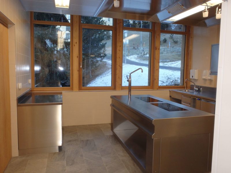 03 Kita StMoritz Stand Uebergabe