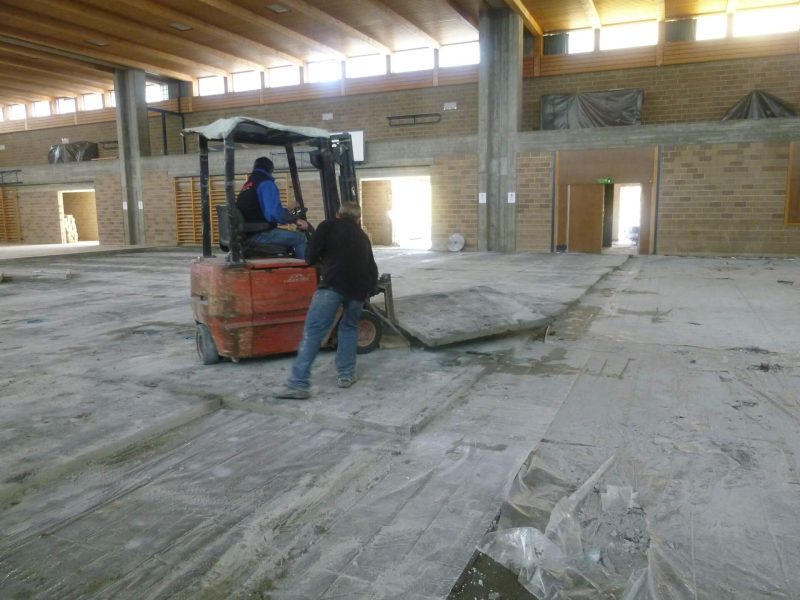 03 Um Anbau MZH Promulins Samedan Ausbau Hallenboden