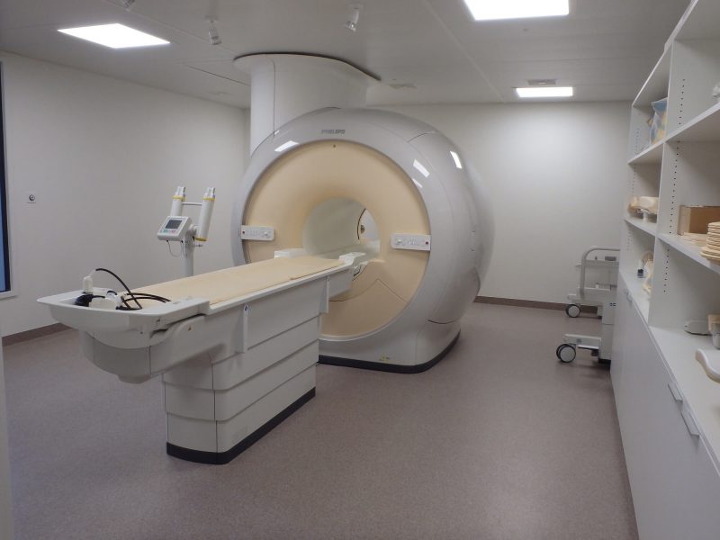 09 Erweiterung Regionalspital Ilanz Uebergabe MRI Ausbau I