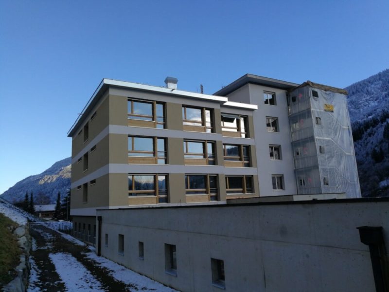 11 Alters Pflegeheim Casa Sogn Giusep Cumpadialas Fertige Fassaden