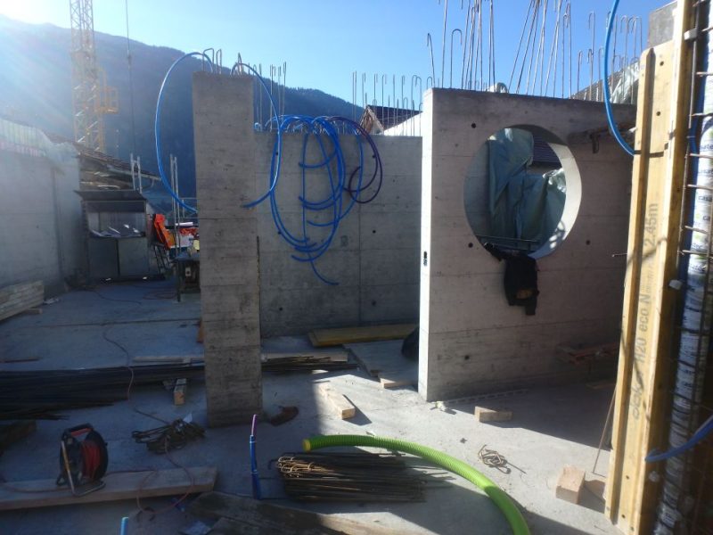 2021 10 281 Wände EG Rundfenster